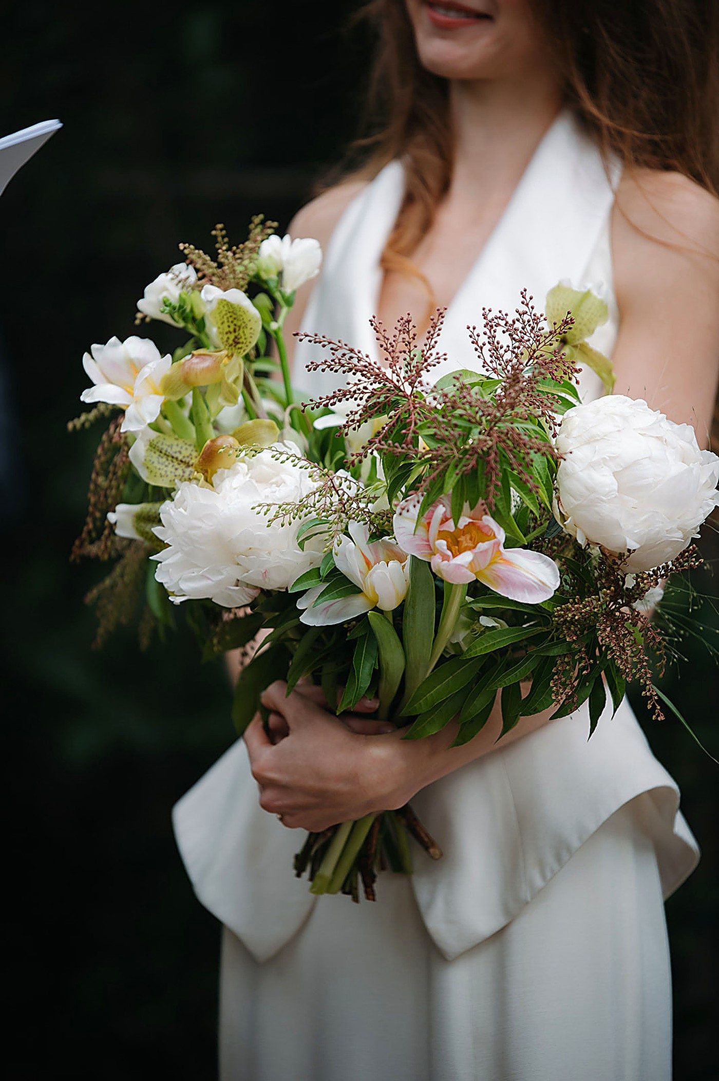 Bridal bouquet & handheld florals